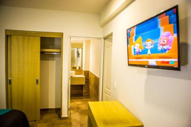 מנסניו Hm Hotel מראה חיצוני תמונה